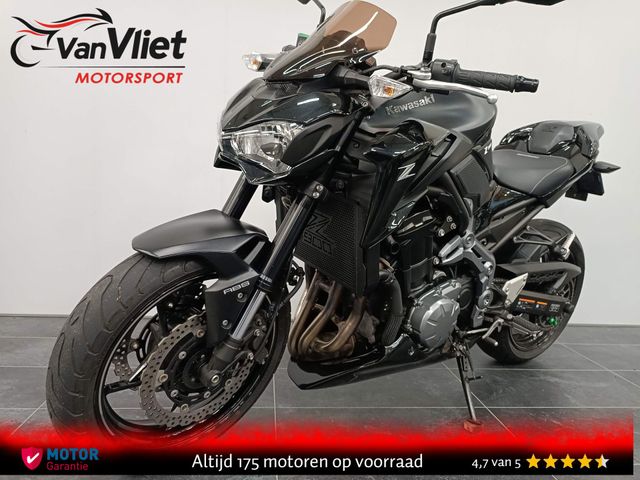 kawasaki - z900