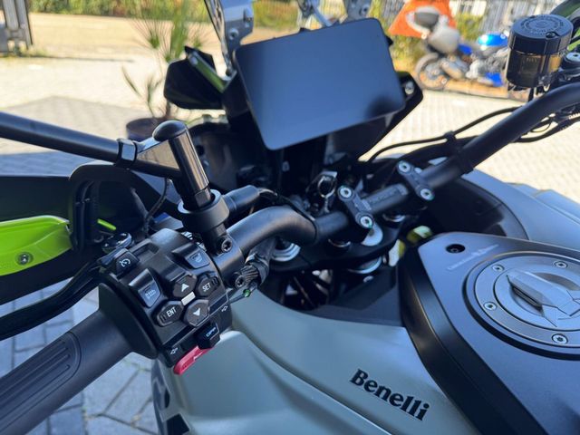 benelli - trk-902