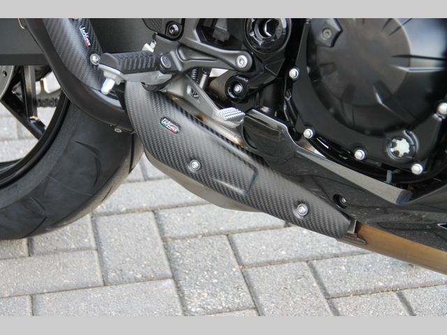 kawasaki - z900