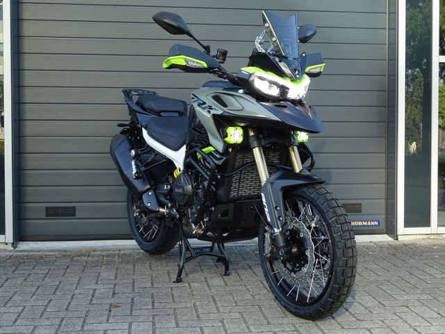 benelli - trk-902