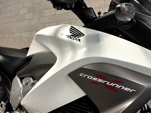 honda - vfr-800-x-crossrunner-abs