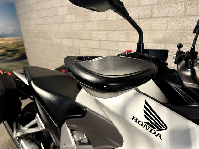 honda - vfr-800-x-crossrunner-abs