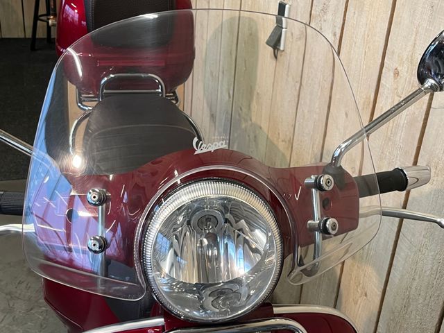 vespa - gts-300