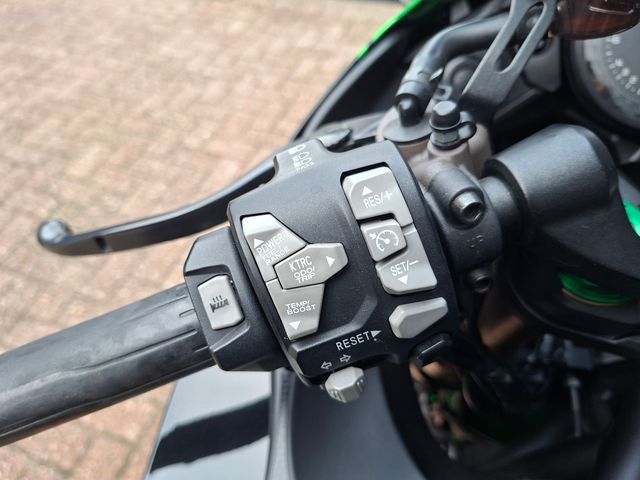 kawasaki - ninja-h2-sx-se