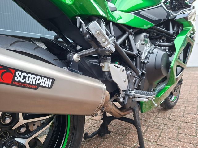 kawasaki - ninja-h2-sx-se