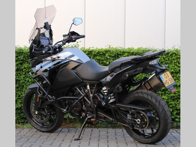 ktm - 1290-super-adventure-s