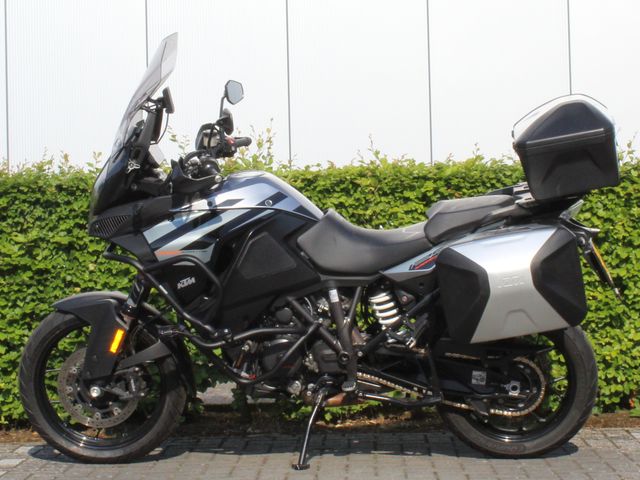 ktm - 1290-super-adventure-s