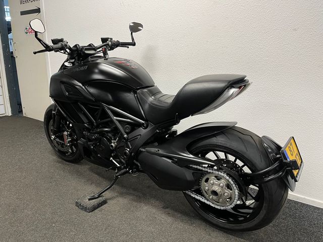 ducati - diavel