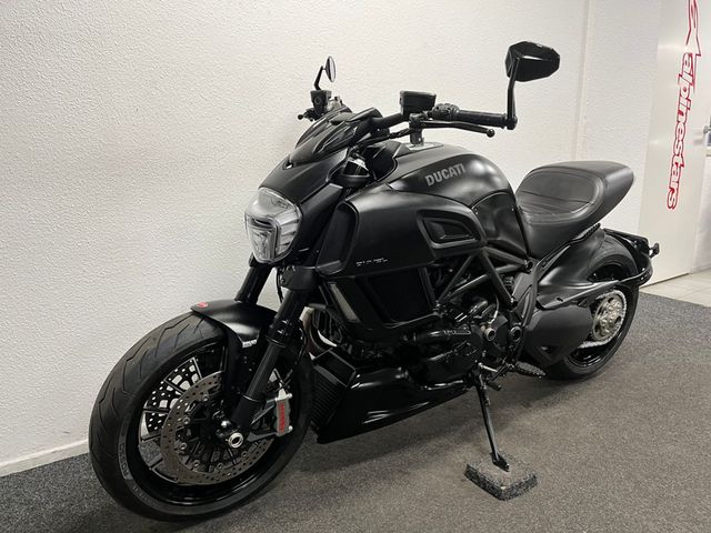 ducati - diavel