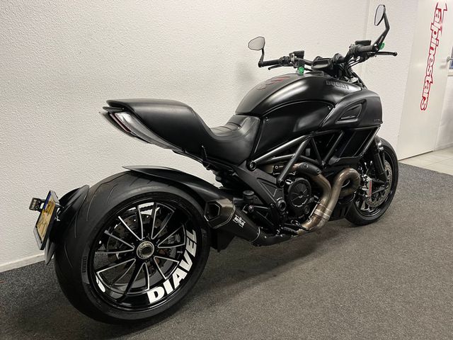 ducati - diavel