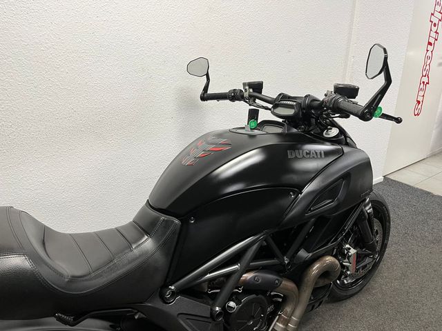 ducati - diavel