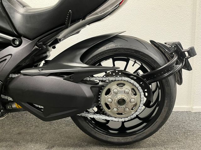 ducati - diavel