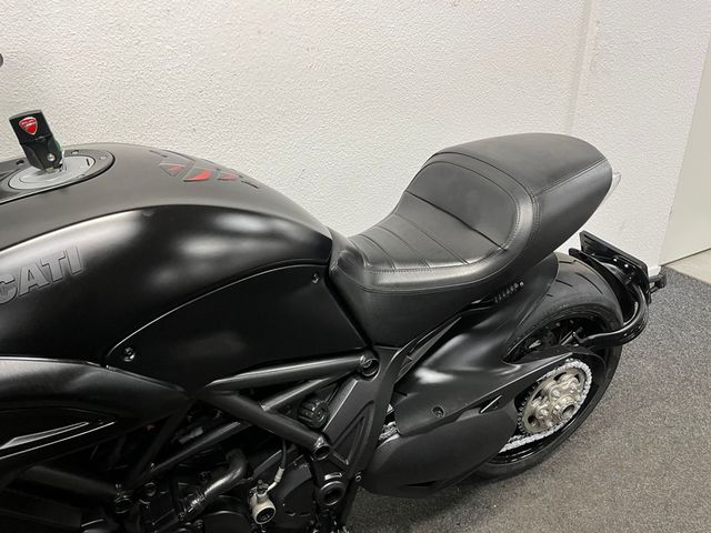 ducati - diavel