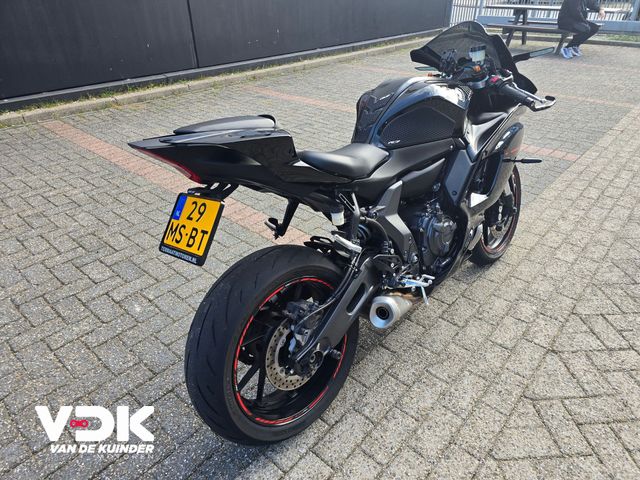 yamaha - yzf-r7