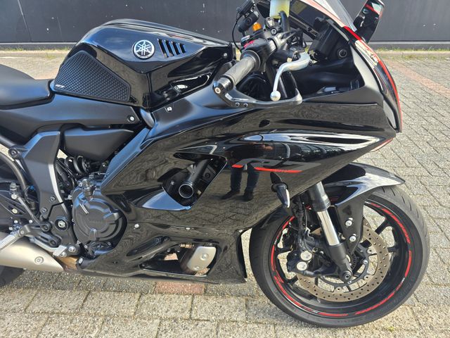 yamaha - yzf-r7