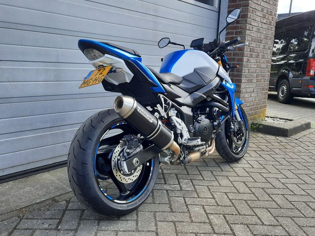 suzuki - gsr-750-a