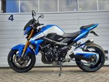 SUZUKI GSR 750 A