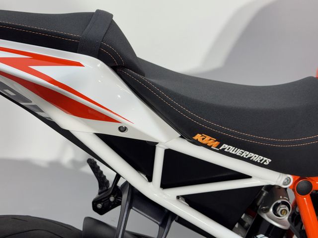 ktm - 1290-super-duke-r