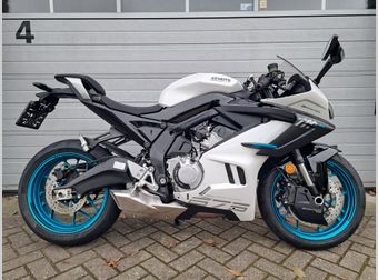Cfmoto 675 SR-R 2026 nieuw