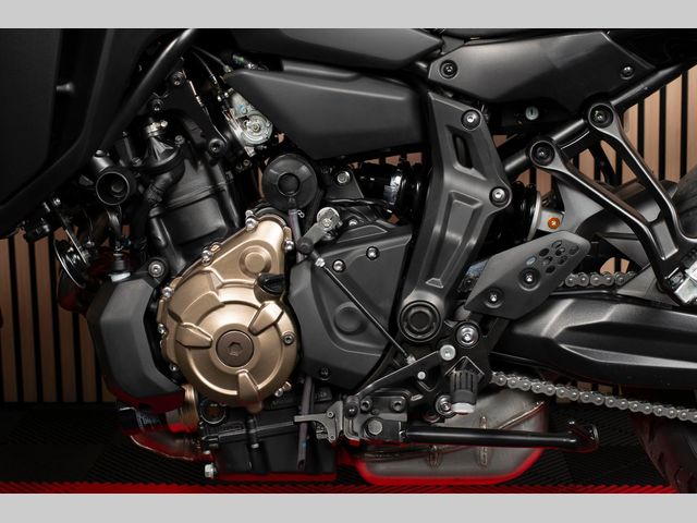 yamaha - tracer-7-gt