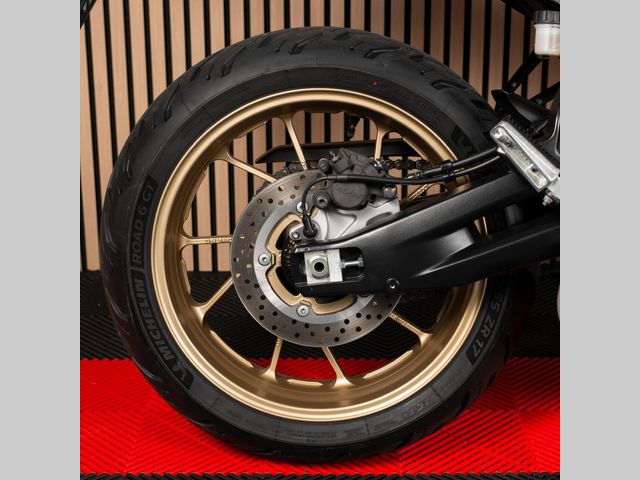 yamaha - tracer-7-gt