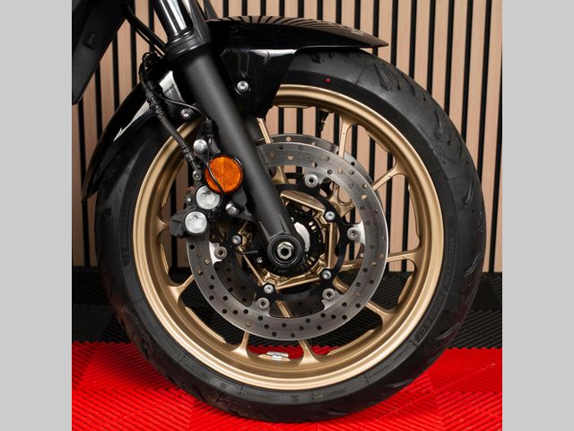 yamaha - tracer-7-gt