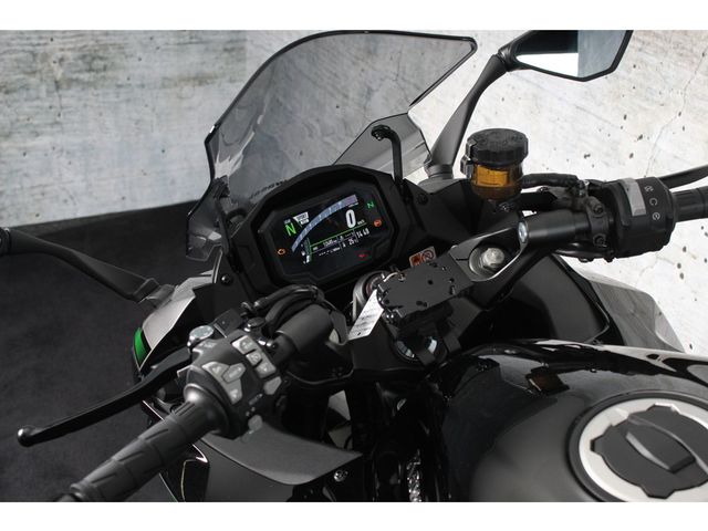 kawasaki - ninja-1000sx-performance