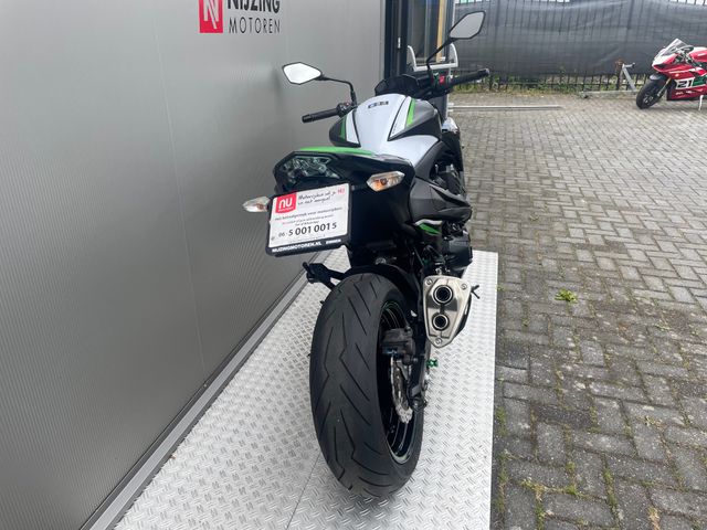 kawasaki - z-800-abs