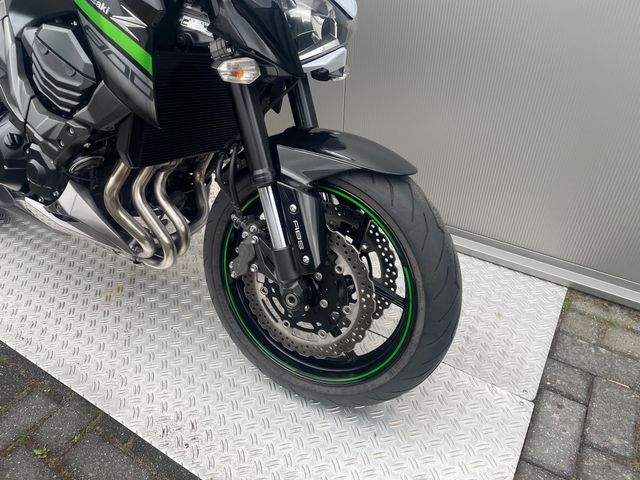 kawasaki - z-800-abs