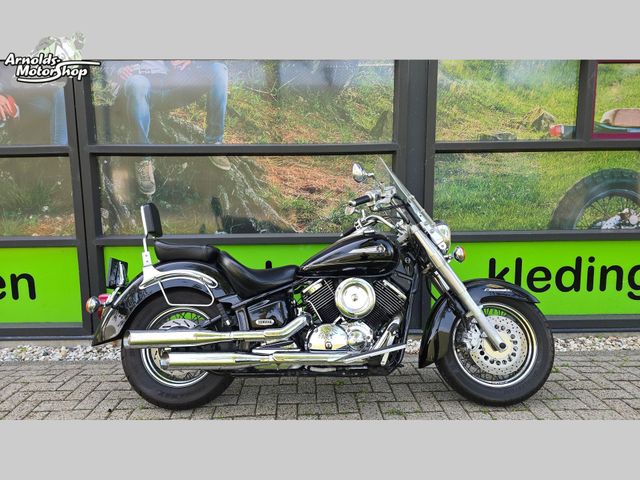 yamaha - xvs-1100-a-dragstar-classic