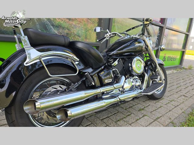 yamaha - xvs-1100-a-dragstar-classic