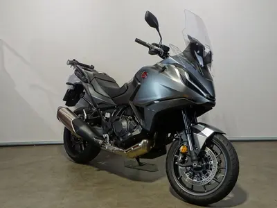 HONDA NT 1100 – foto 2