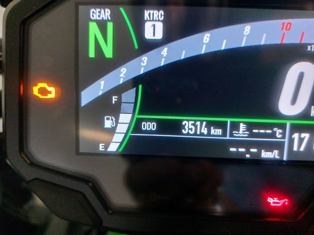 kawasaki - z900