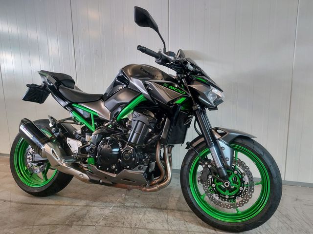 kawasaki - z900