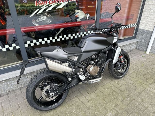 husqvarna - svartpilen-801