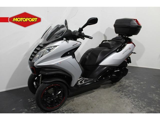 peugeot - metropolis-400