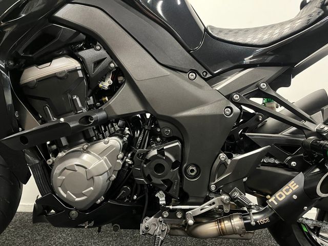 kawasaki - z1000-abs