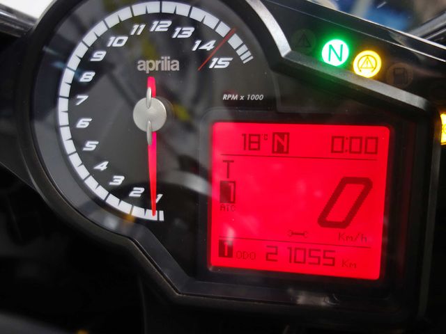 aprilia - rsv-4-factory
