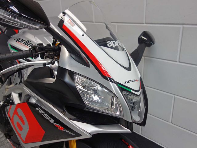 aprilia - rsv-4-factory