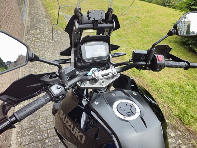 suzuki - v-strom-1050-xta