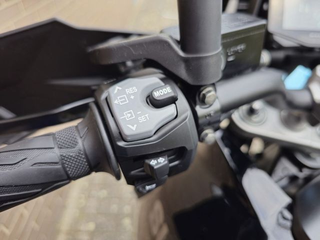 suzuki - v-strom-1050-xta