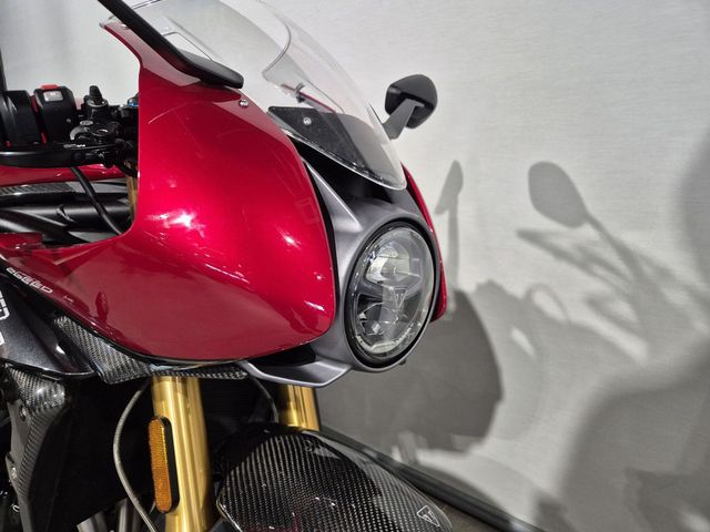 triumph - speed-triple-r