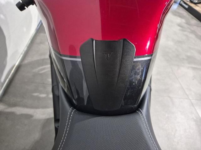 triumph - speed-triple-r