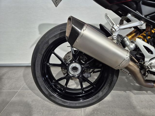 triumph - speed-triple-rs