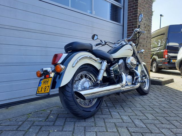 honda - vt-750-c2-shadow-ace