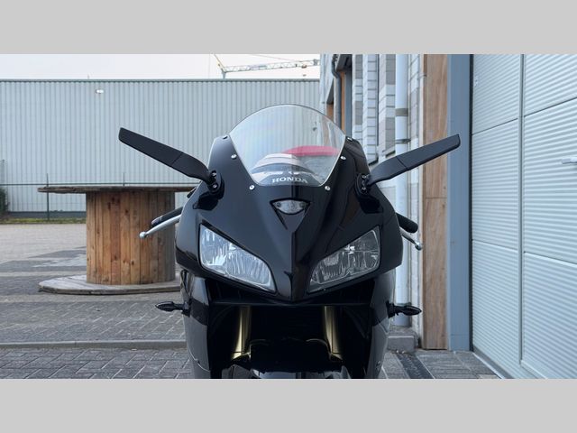 honda - cbr-600-rr