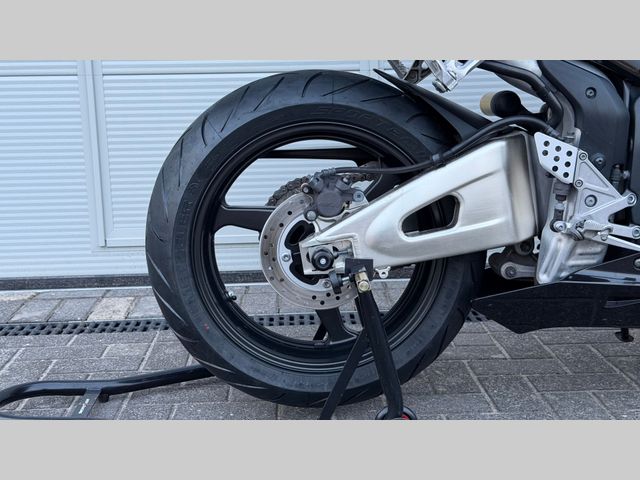 honda - cbr-600-rr
