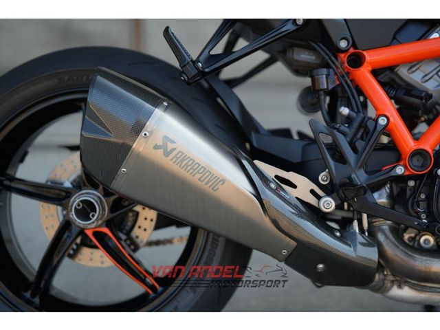 ktm - 1290-super-duke-r