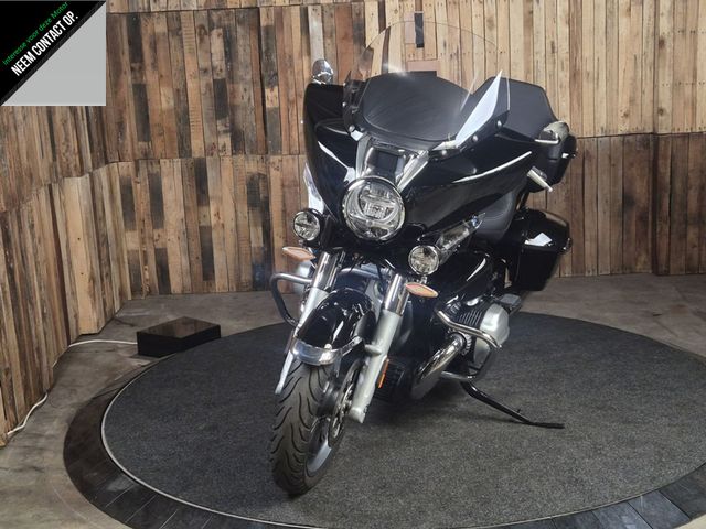 bmw - r-18-transcontinental