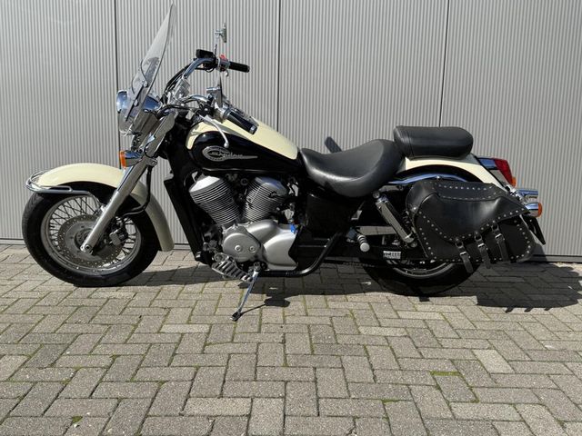 honda - vt-750-c2-shadow-ace